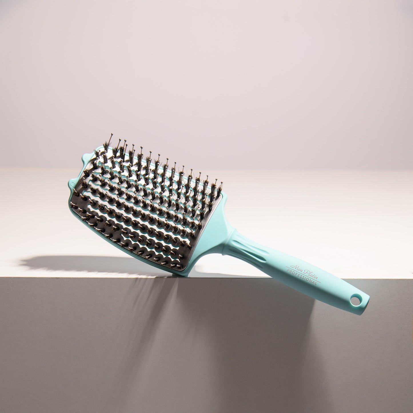 MON PLATIN ЧЕТКА ЗА ЛЕСНО РАЗРЕСВАНЕ