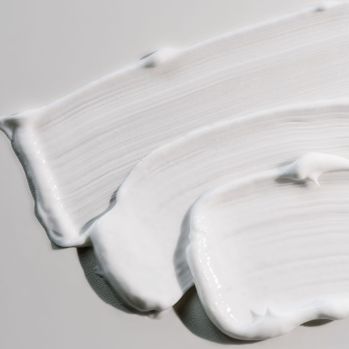 SMOOTHER HAIR ИЗГЛАЖДАЩА И ВЪЗСТАНОВЯВАЩА МАСКА